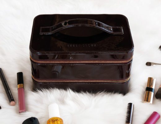 Bobbi Brown Holiday Case