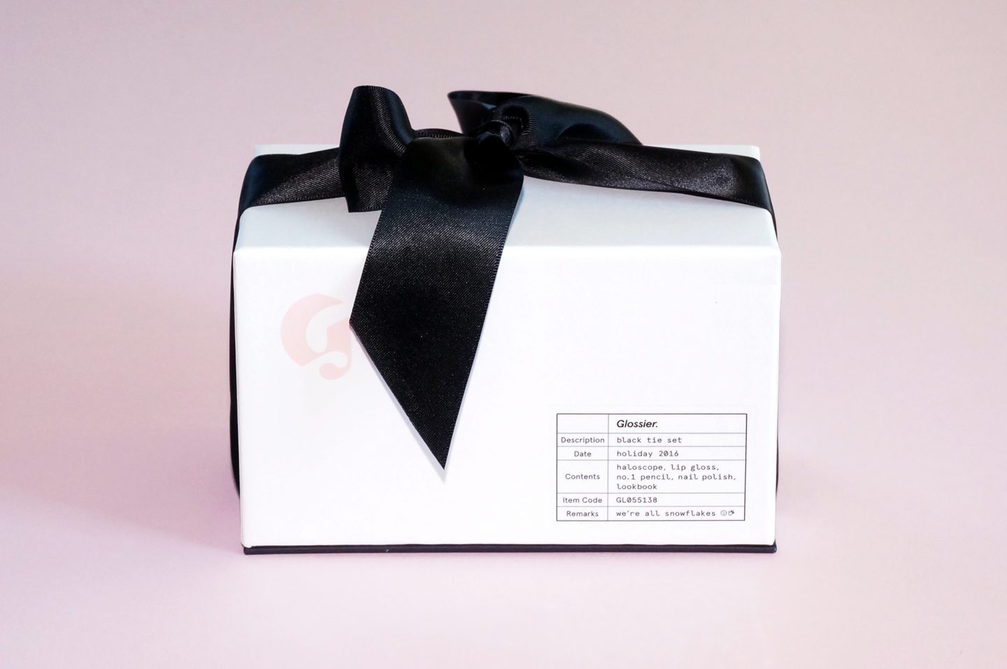 Glossier Black Tie Set