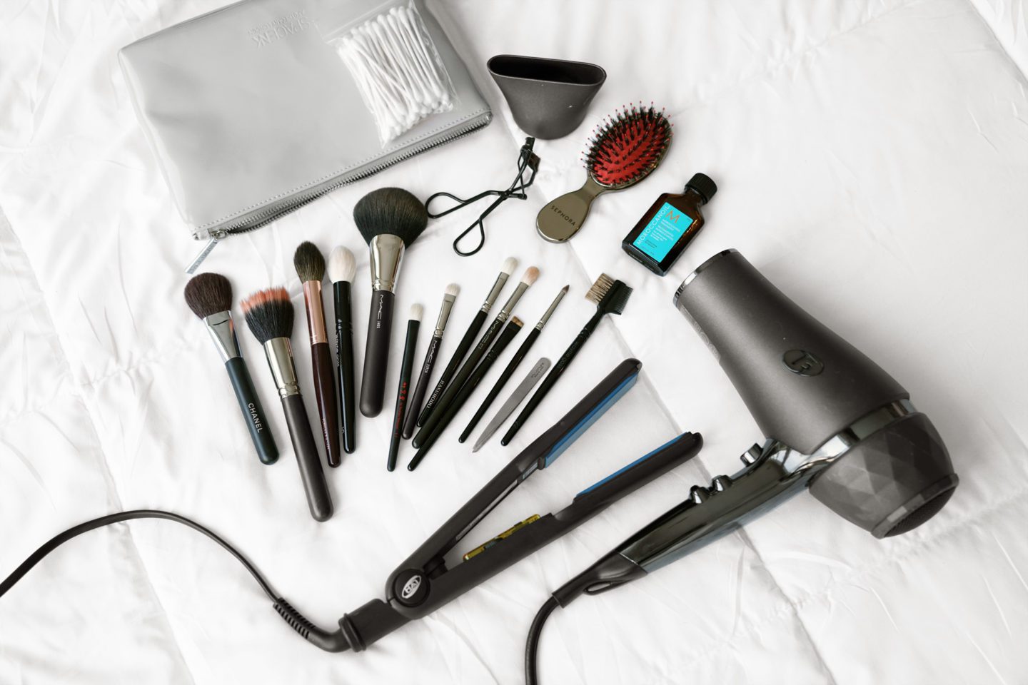 Travel Makeup Tools | Skin Glow Find