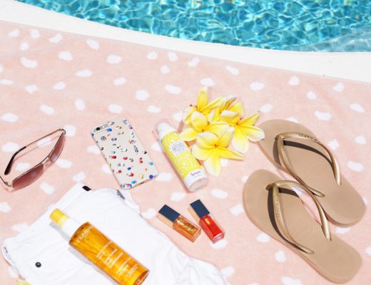 Poolside-Clarins-Supergoop-Havainas | Skin Glow Find