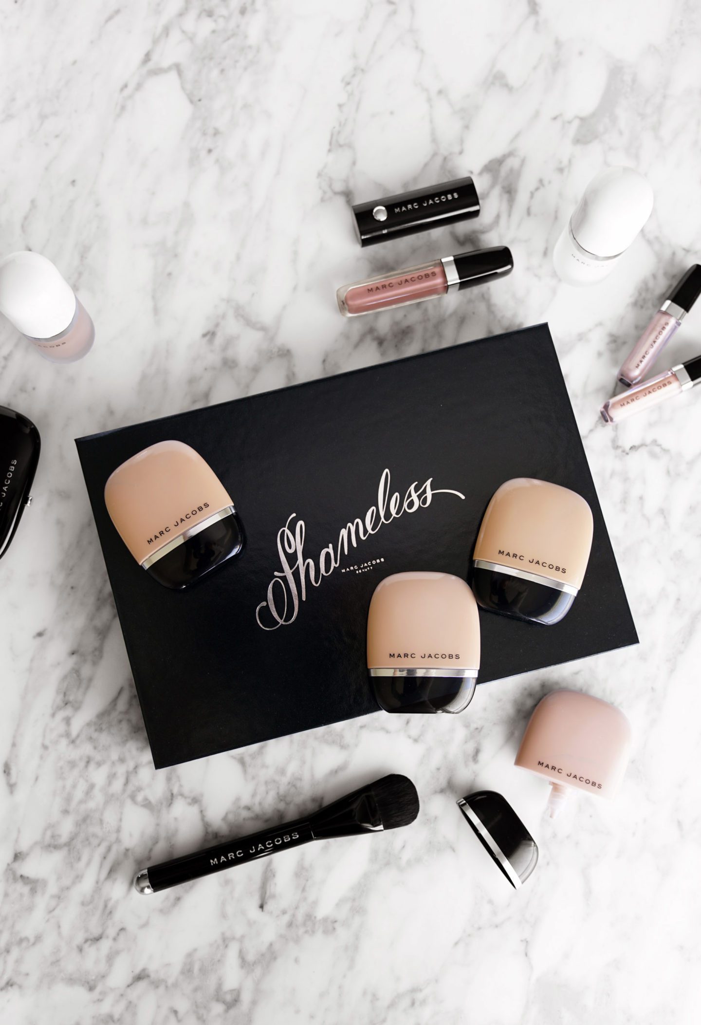 Marc Jacobs Shameless Foundation Review R310, Y320, Y340 and Y360 + The Seamless Brush