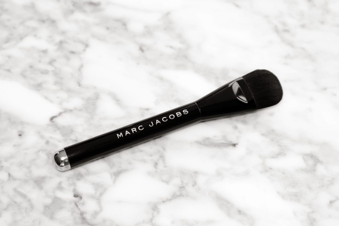 Marc Jacobs The Seamless Brush