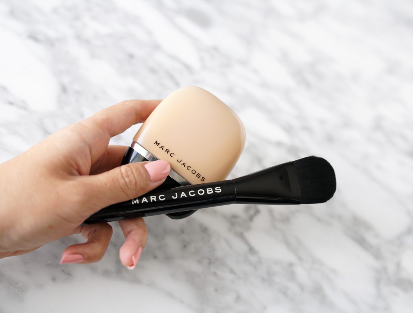 Marc Jacobs Shameless Foundation Review R310, Y320, Y340 and Y360 + The Seamless Brush