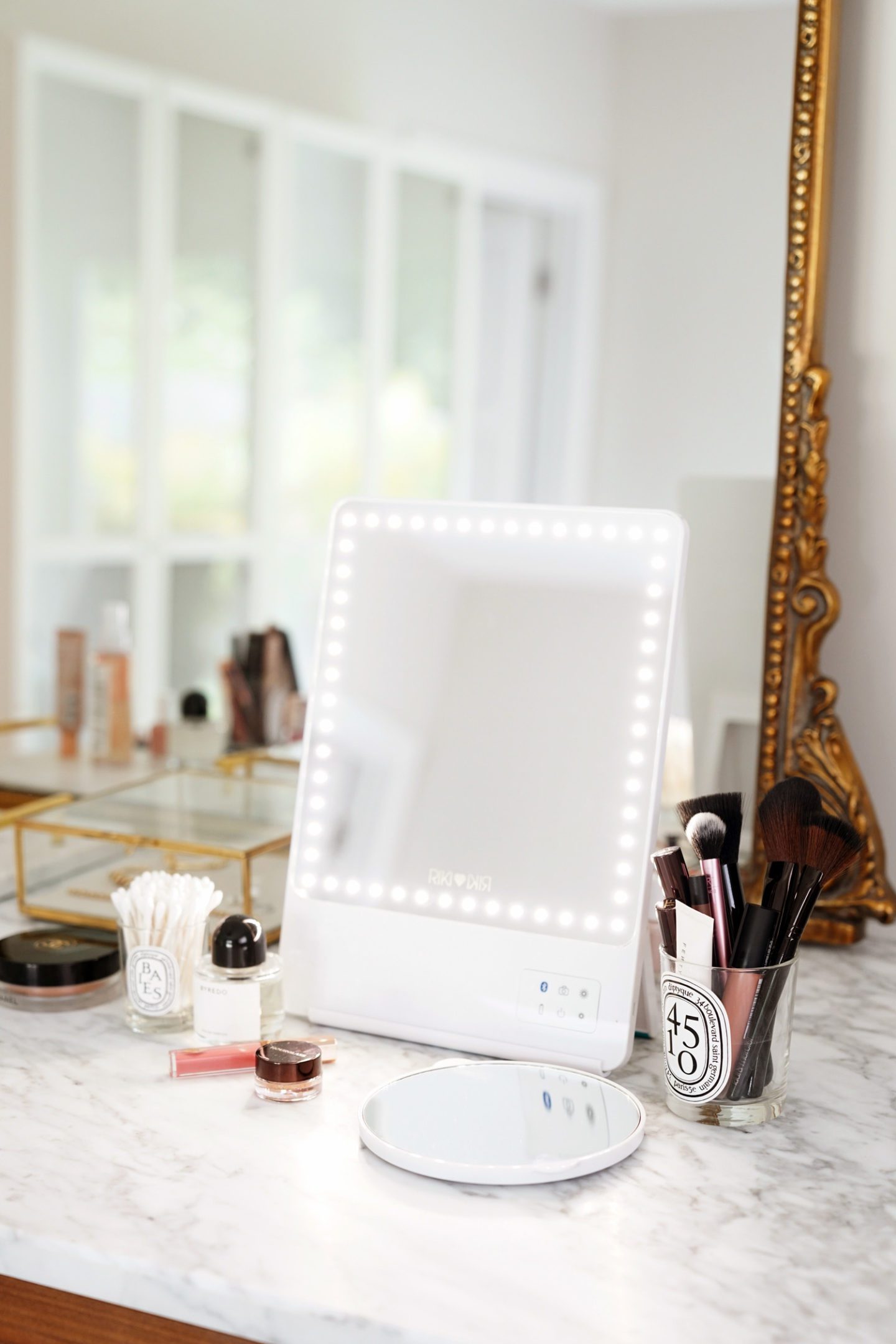 Riki Skinny Vanity Mirror review via Skin Glow Find