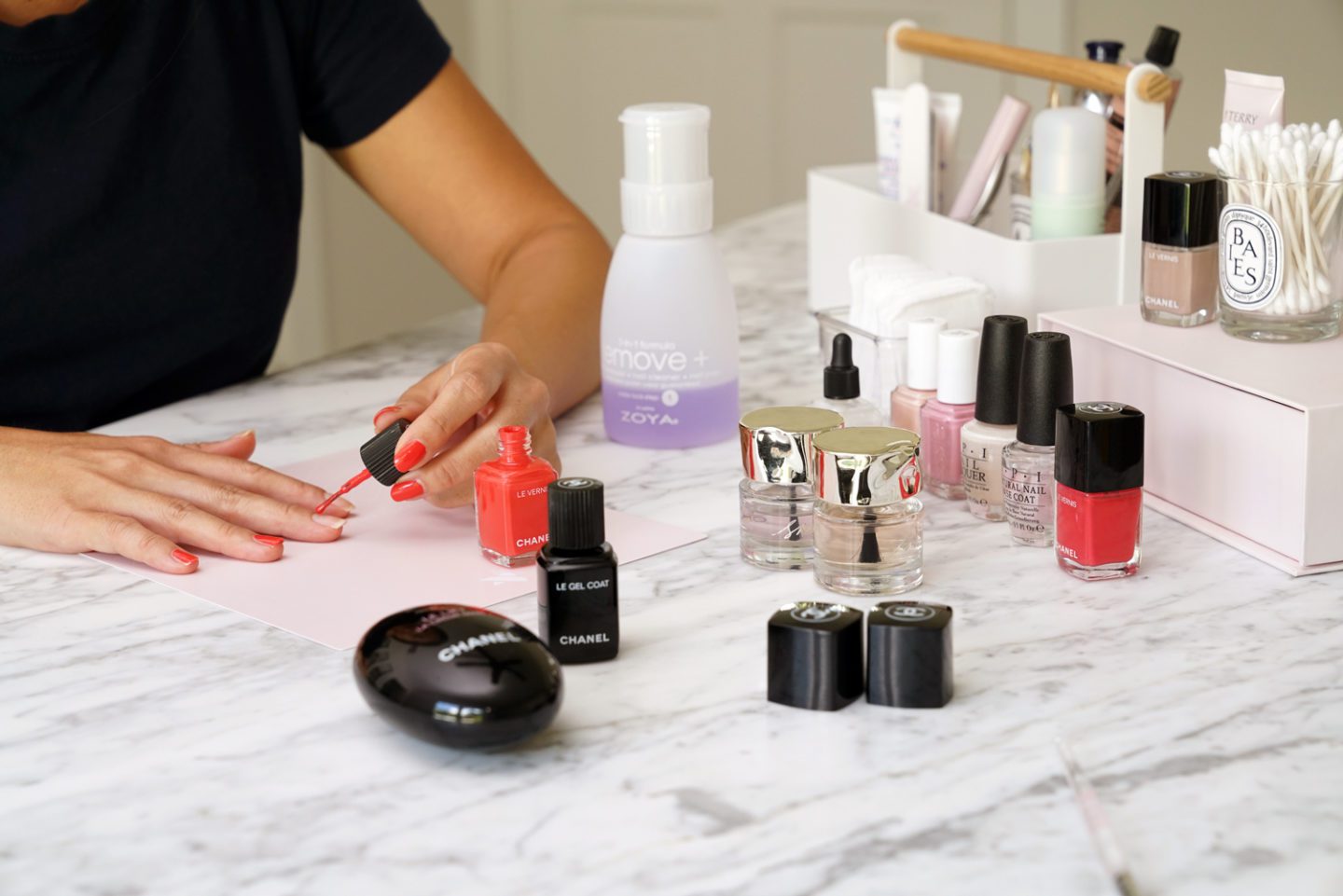 Nail Polish Application Tips from Sabrina Skin Glow Find