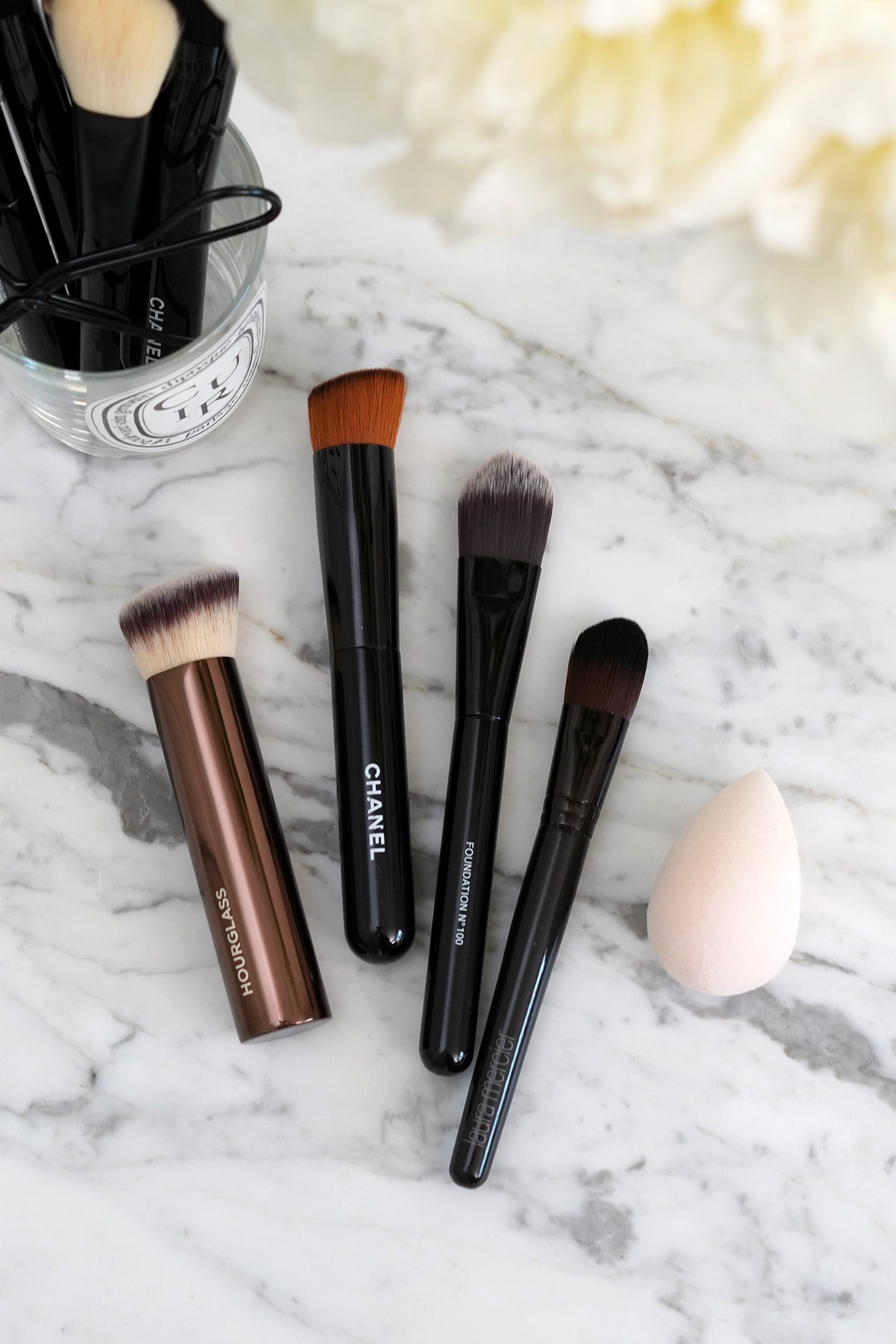 Best Cream Product Brushes Hourglass, Chanel, Laura Mercier