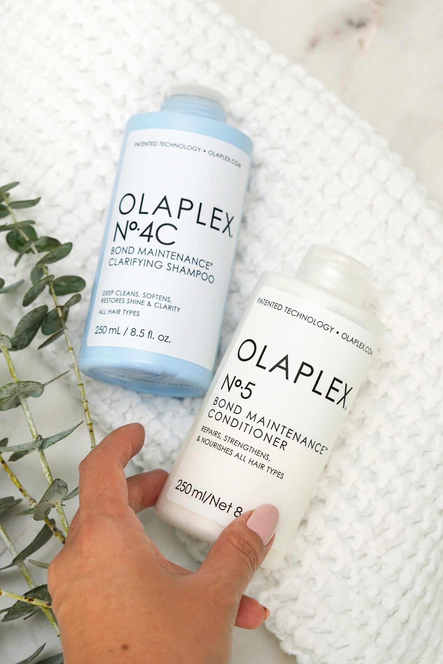 Olaplex No 4C Bond Maintenance Clarifying Shampoo