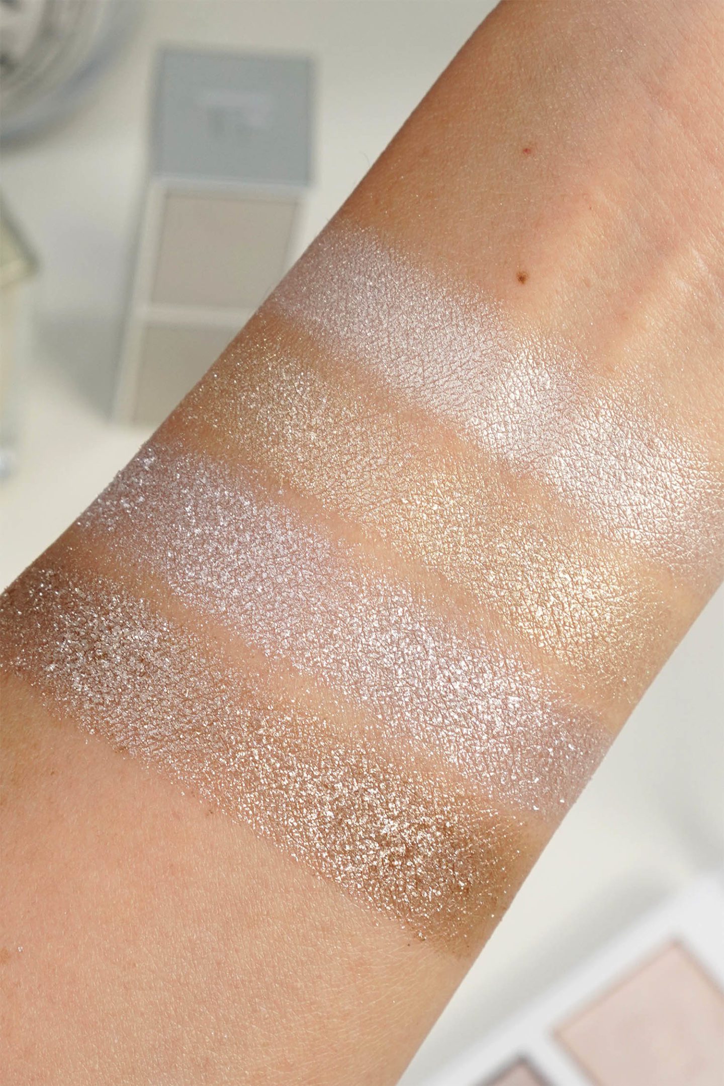 Tom Ford Soleil Neige Eyeshadow Quad Chalet Lust swatches