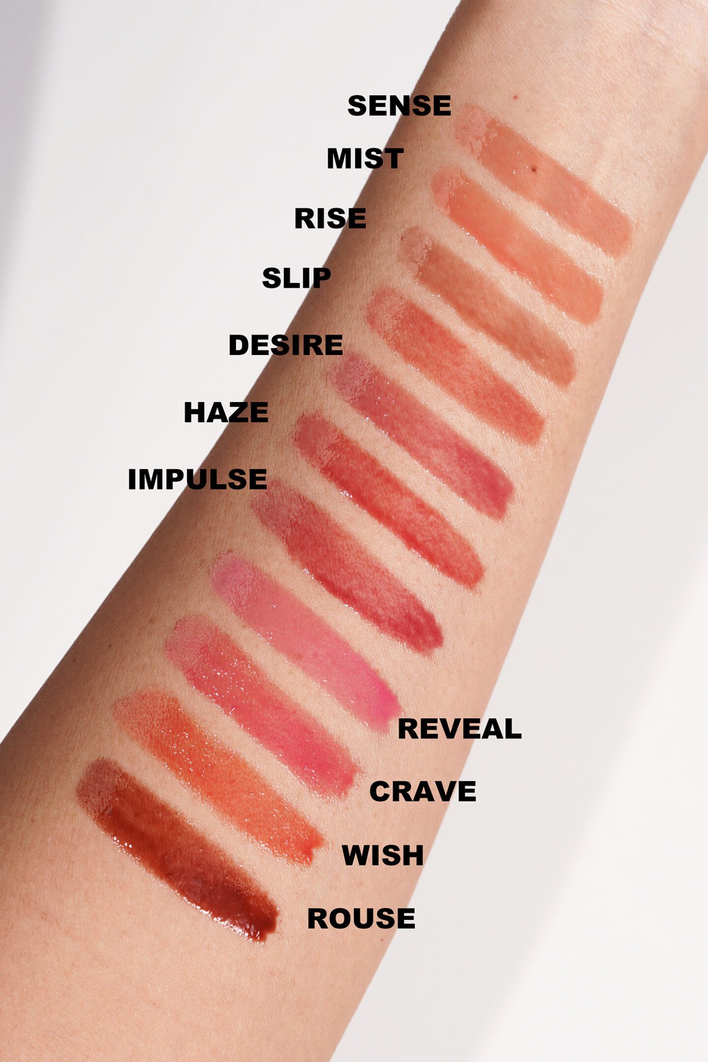 Hourglass Phantom Volumizing Glossy Balm swatches